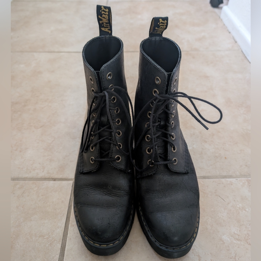 Dr. Martens Black Shriver Hi Platform Boots Size US 7 L